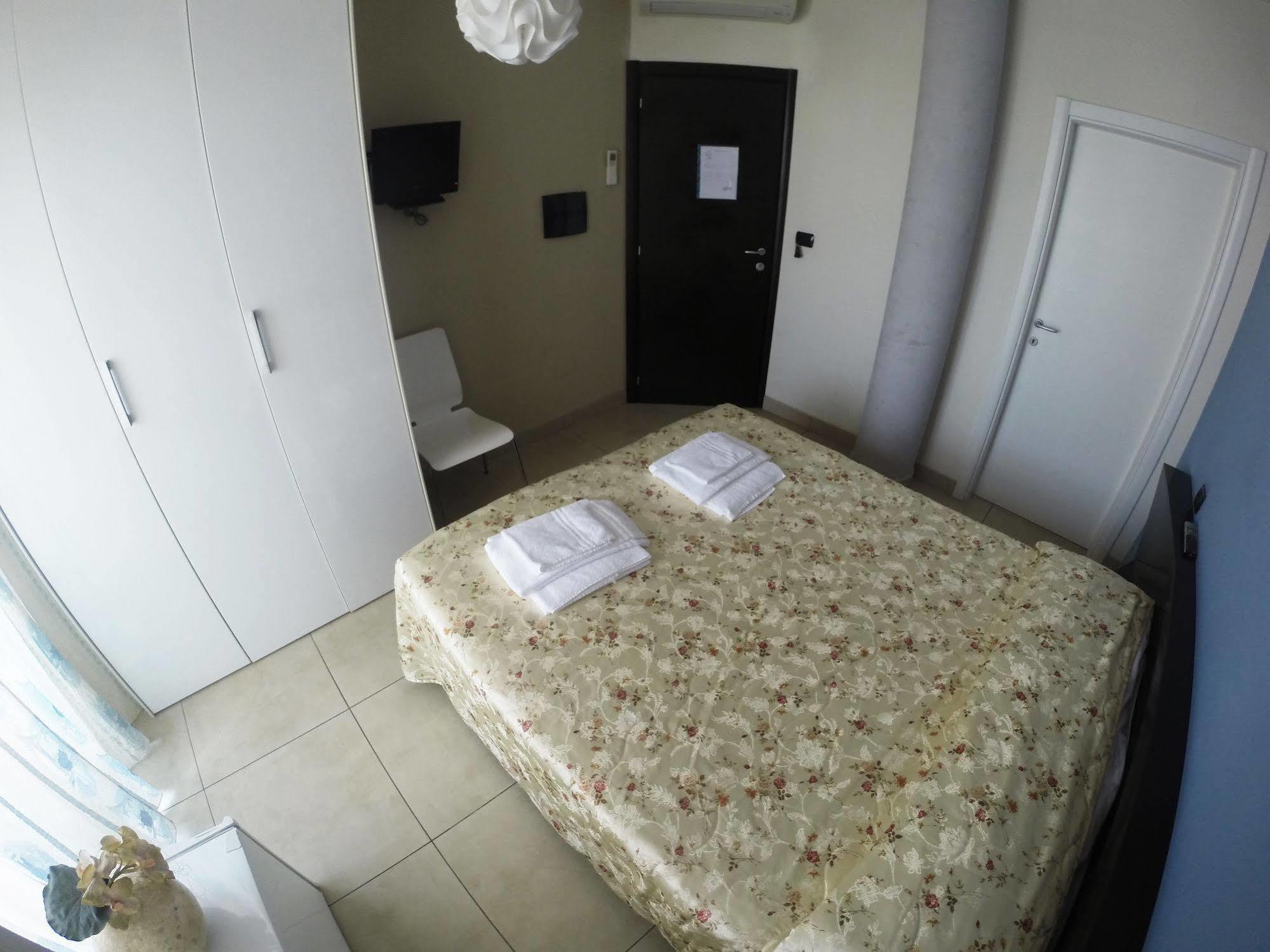 Bed & Breakfast Via Gallipoli 2*
